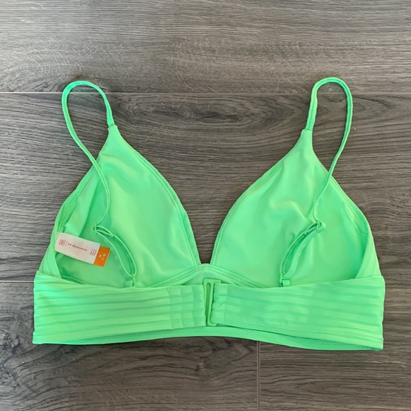 Women’s No Boundaries Bikini Top - Picture 2 of 3